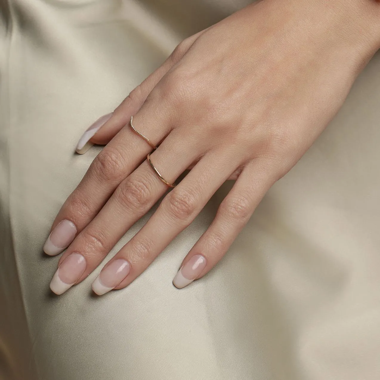 10k Solid Gold Twisted Wave Ring
