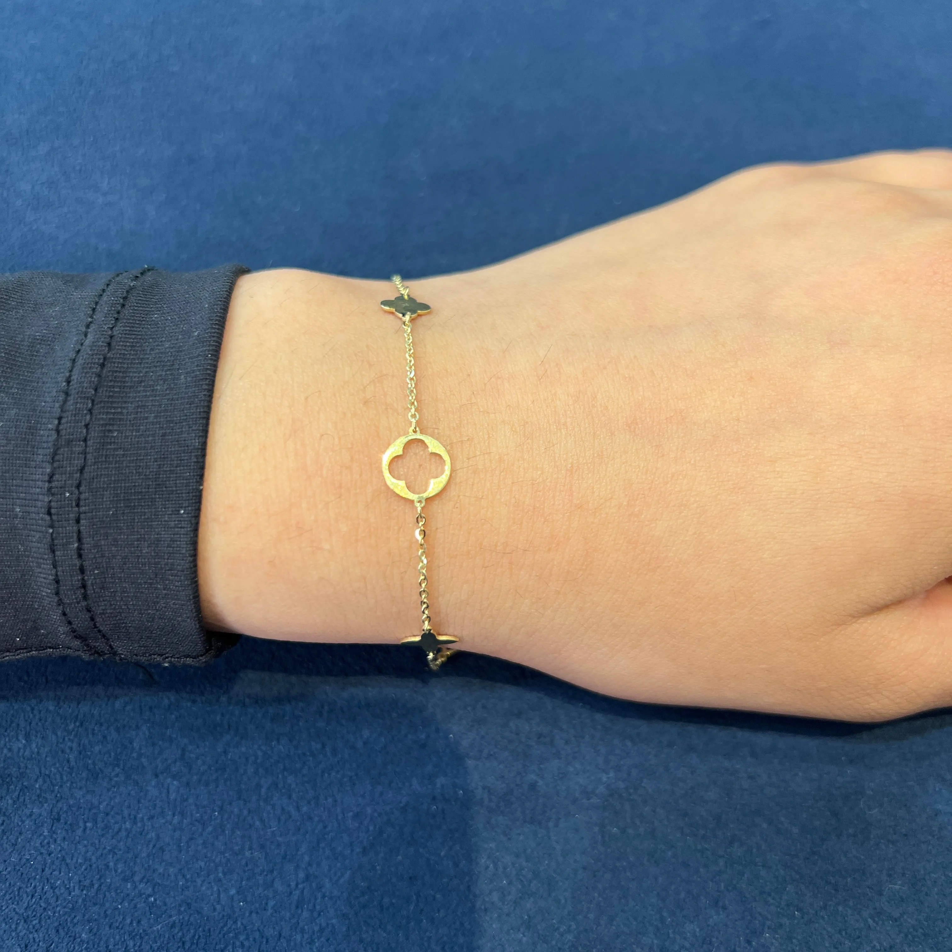 10K Yellow Gold Designer Clover Style Bracelet