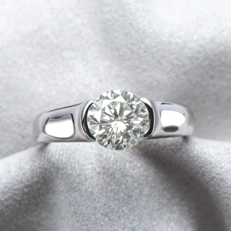 2.0 ct Round Cut Diamond Elegant Engagement Ring