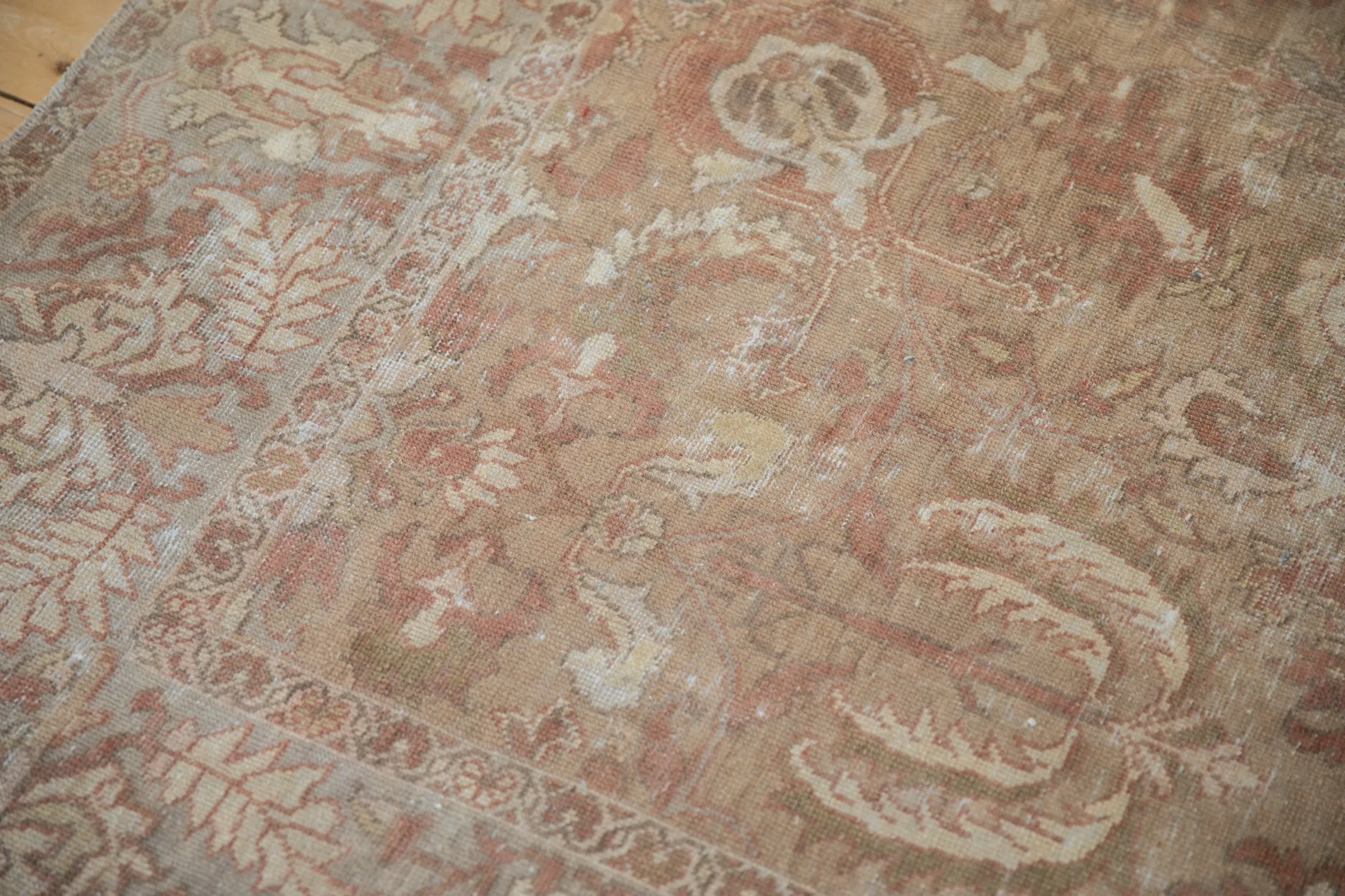 7x8.5 Antique Distressed Sultanabad Carpet