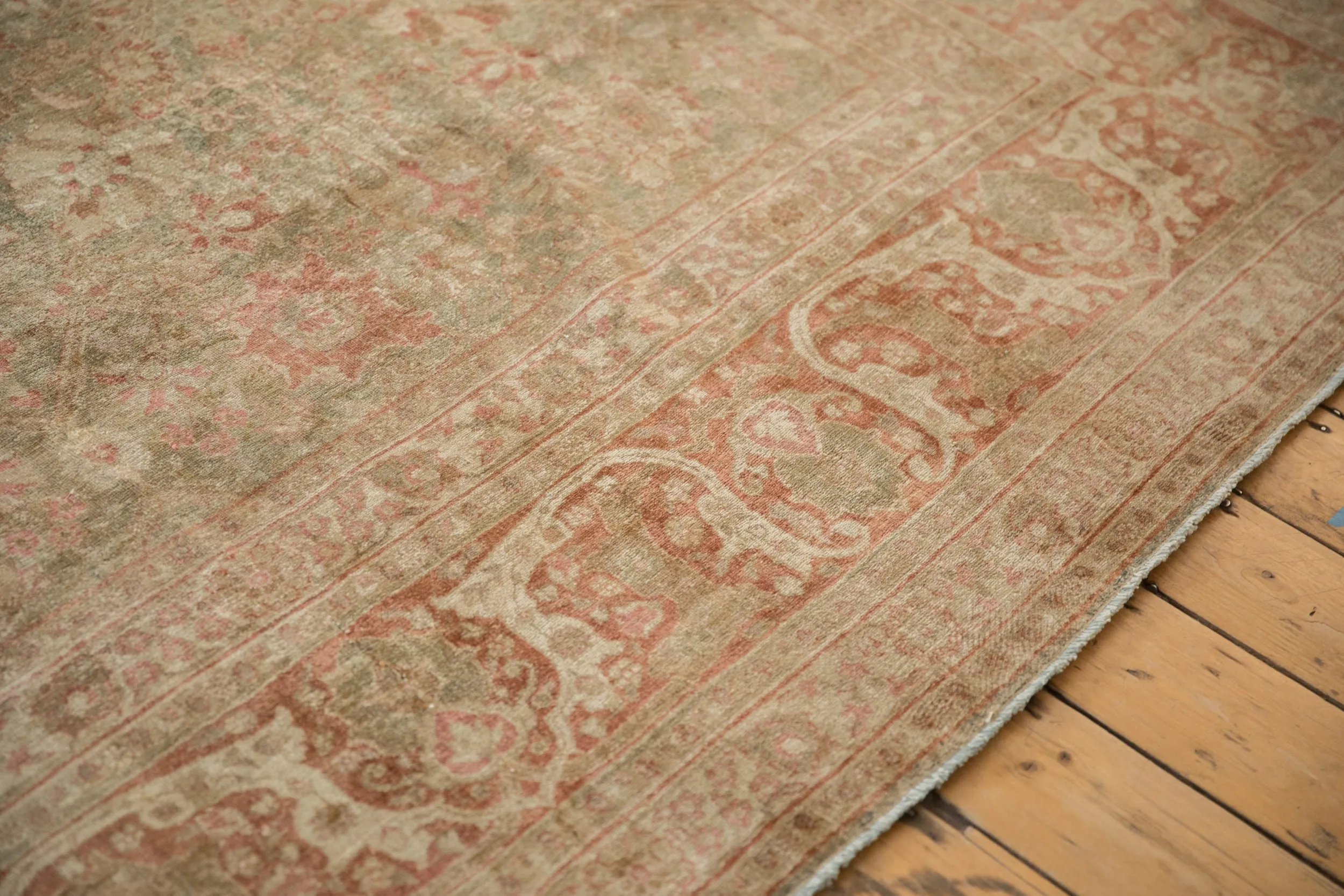 9x11.5 Antique Distressed Kerman Carpet