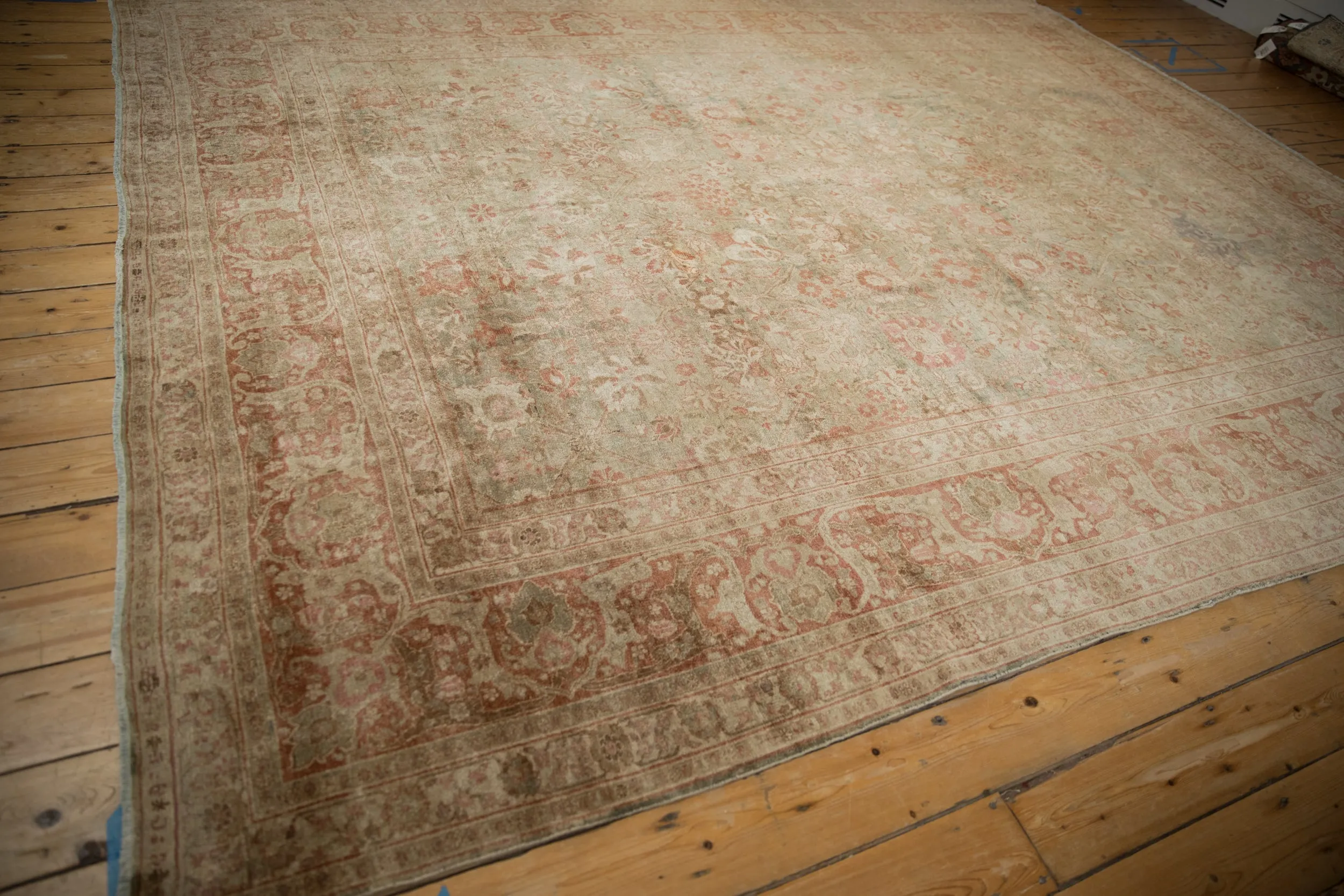 9x11.5 Antique Distressed Kerman Carpet