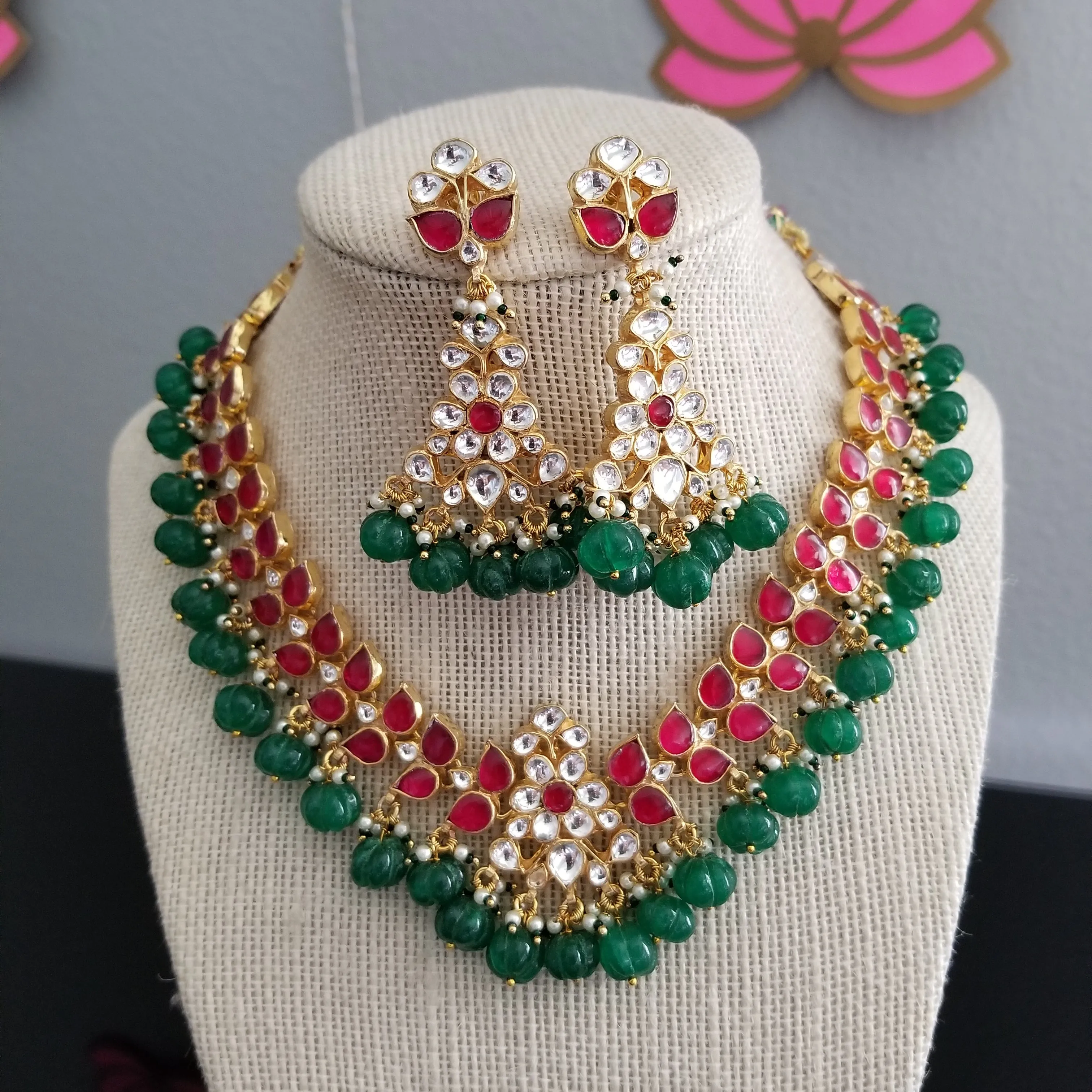 Ahemdabadi Kundan Hard Gold Plated Necklace Set 22120