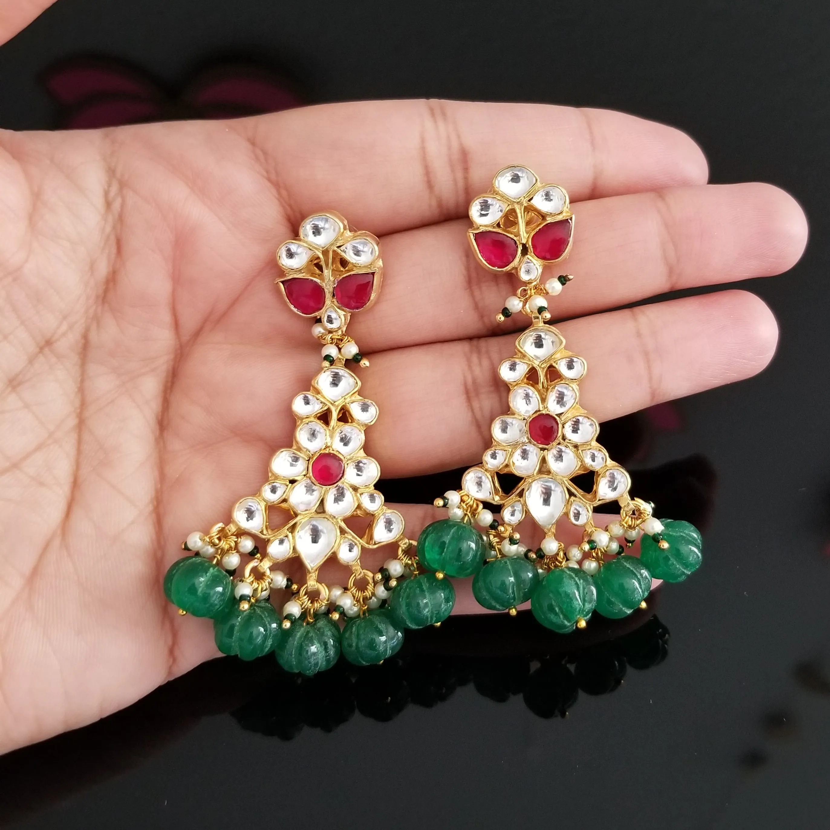 Ahemdabadi Kundan Hard Gold Plated Necklace Set 22120