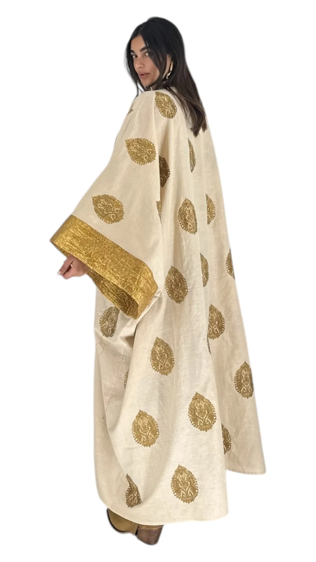 Angelica cream abaya