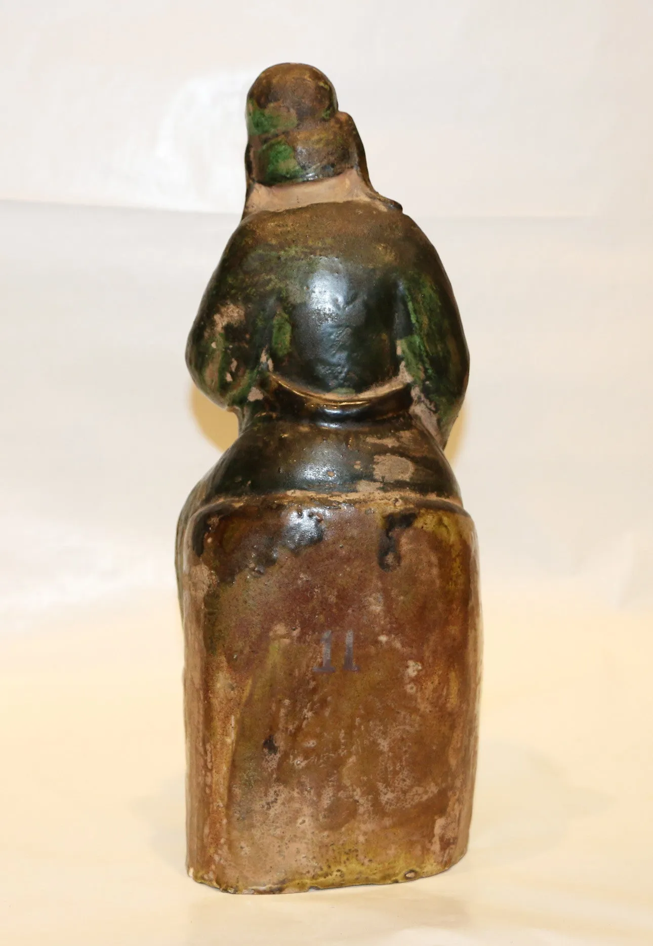 ANTIQUE 1
