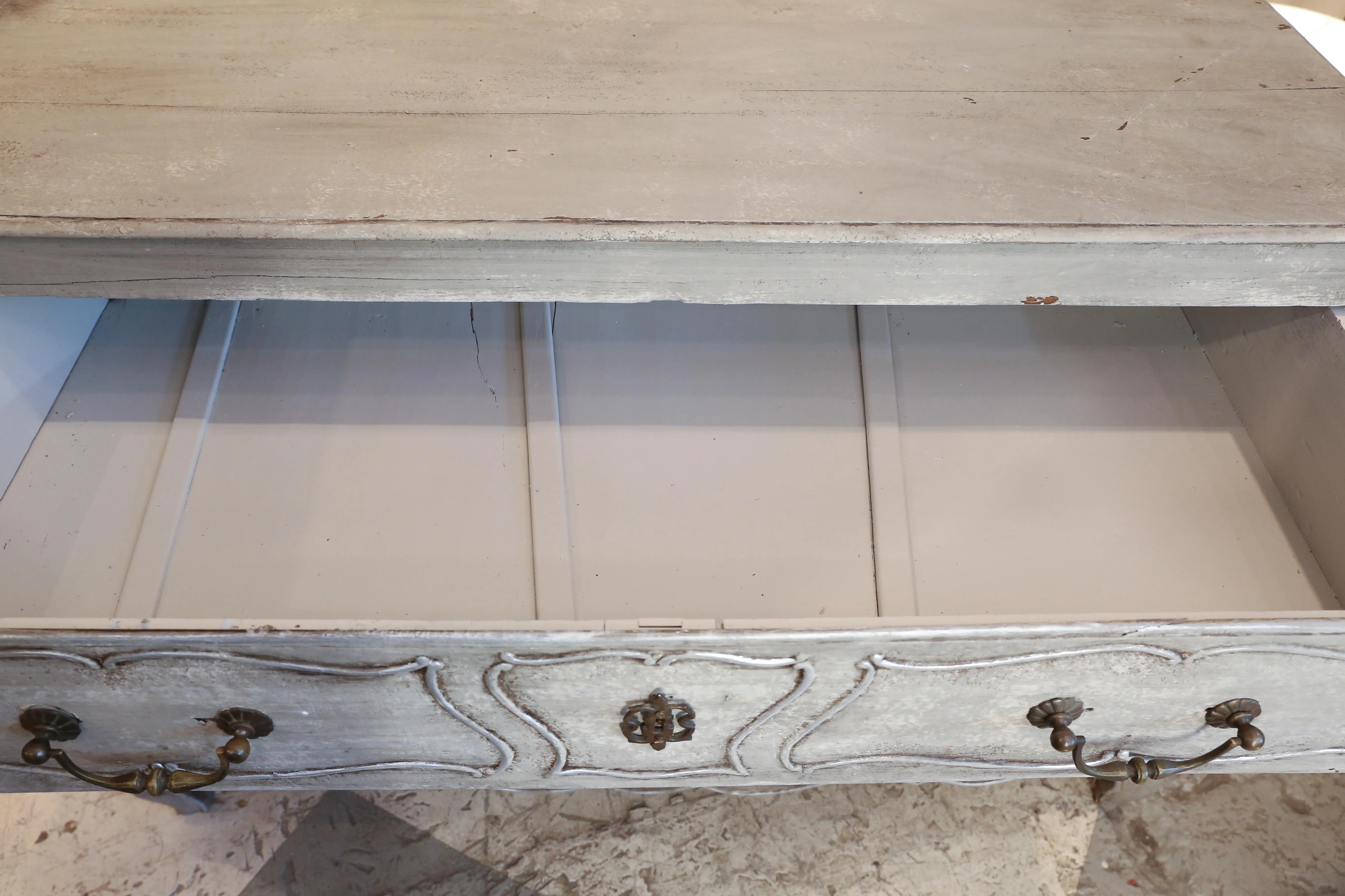 Antique French Hand Painted Commode in Greige and Silver with Carved Drawers
