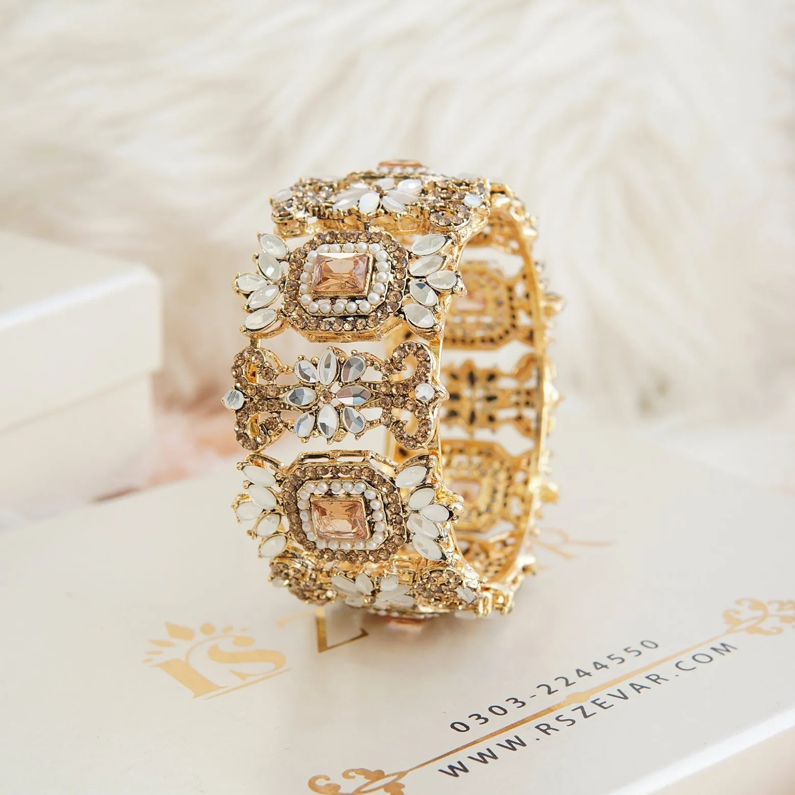 Antique Gold Kara