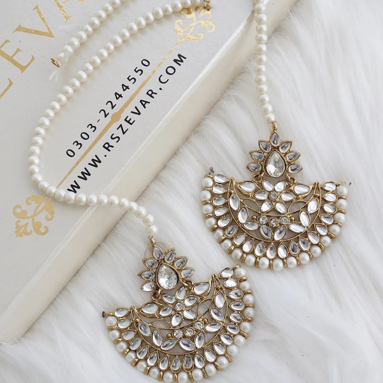 Antique Kundan Sahare Chand Bali