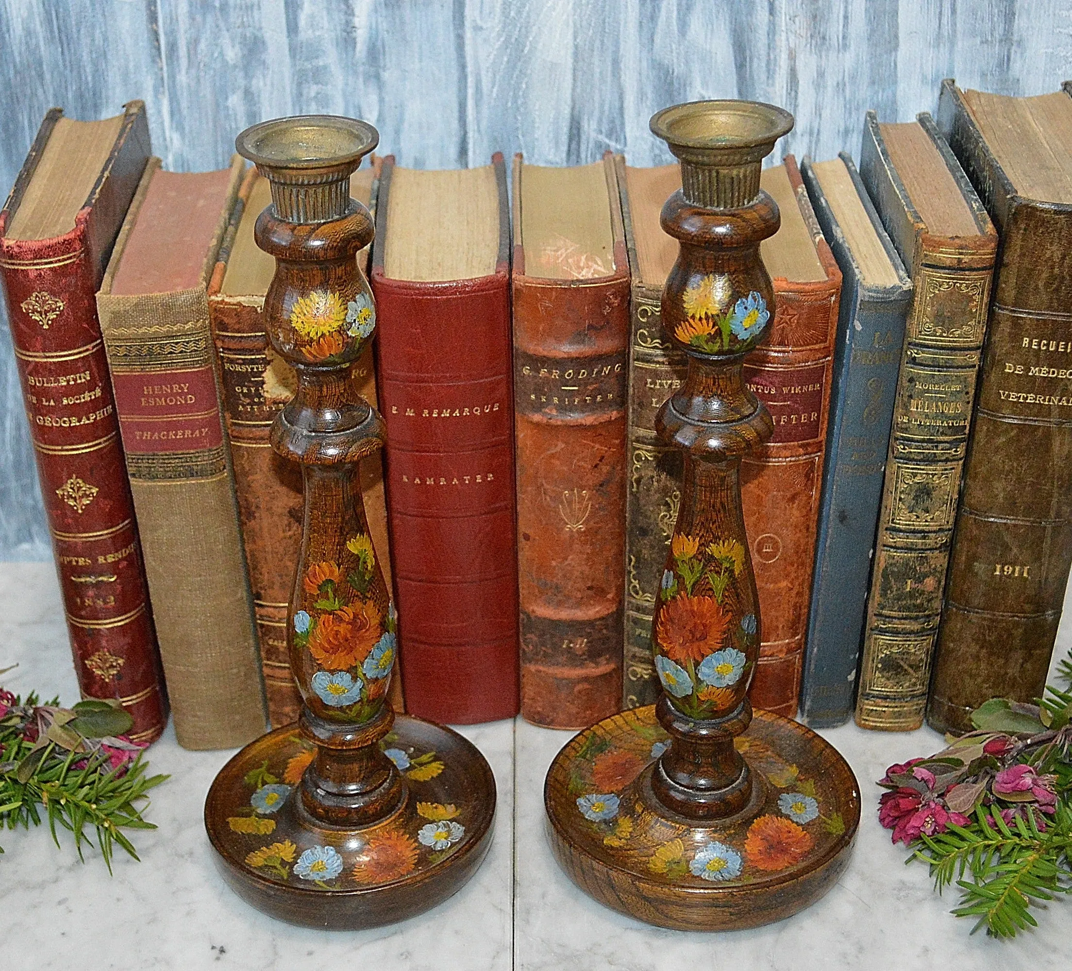 Antique Pair English Turned Wood Candlesticks Oak Candle Holders