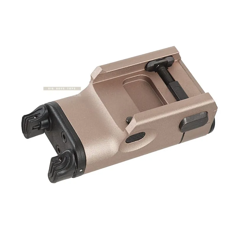 Blackcat Airsoft XC Style Tactical Flashlight - Tan