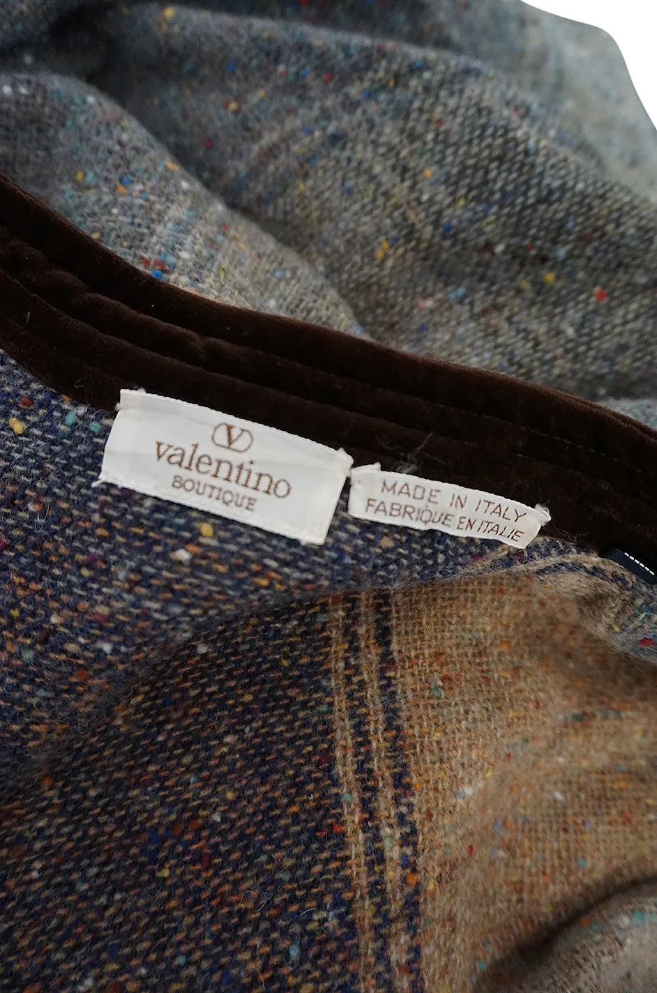c.1974 Valentino Boutique Nubby Wool Oversized Check Cape