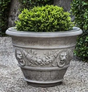 Campania Rosecliff Planter