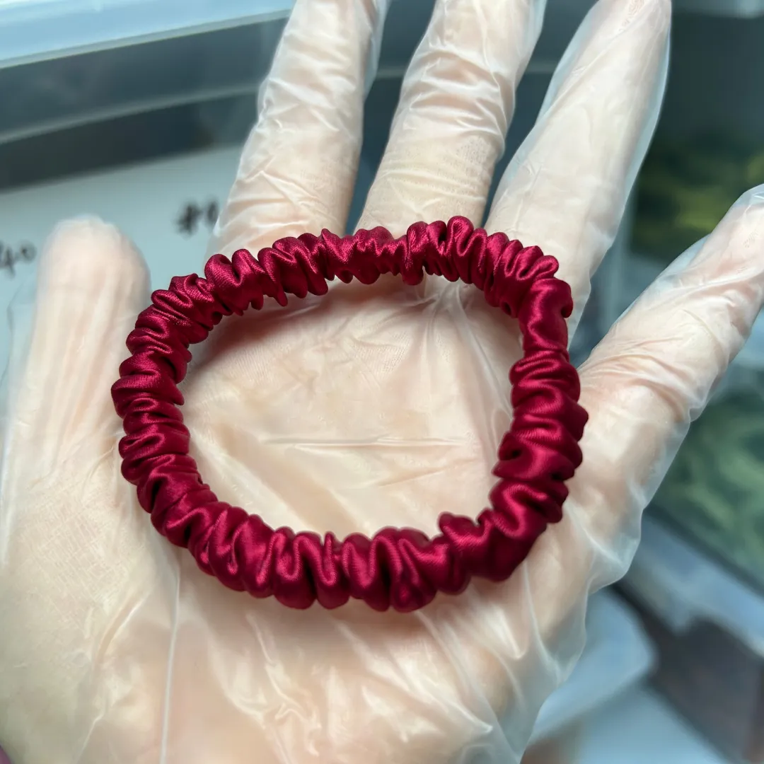 Carmine silk scrunchie mini