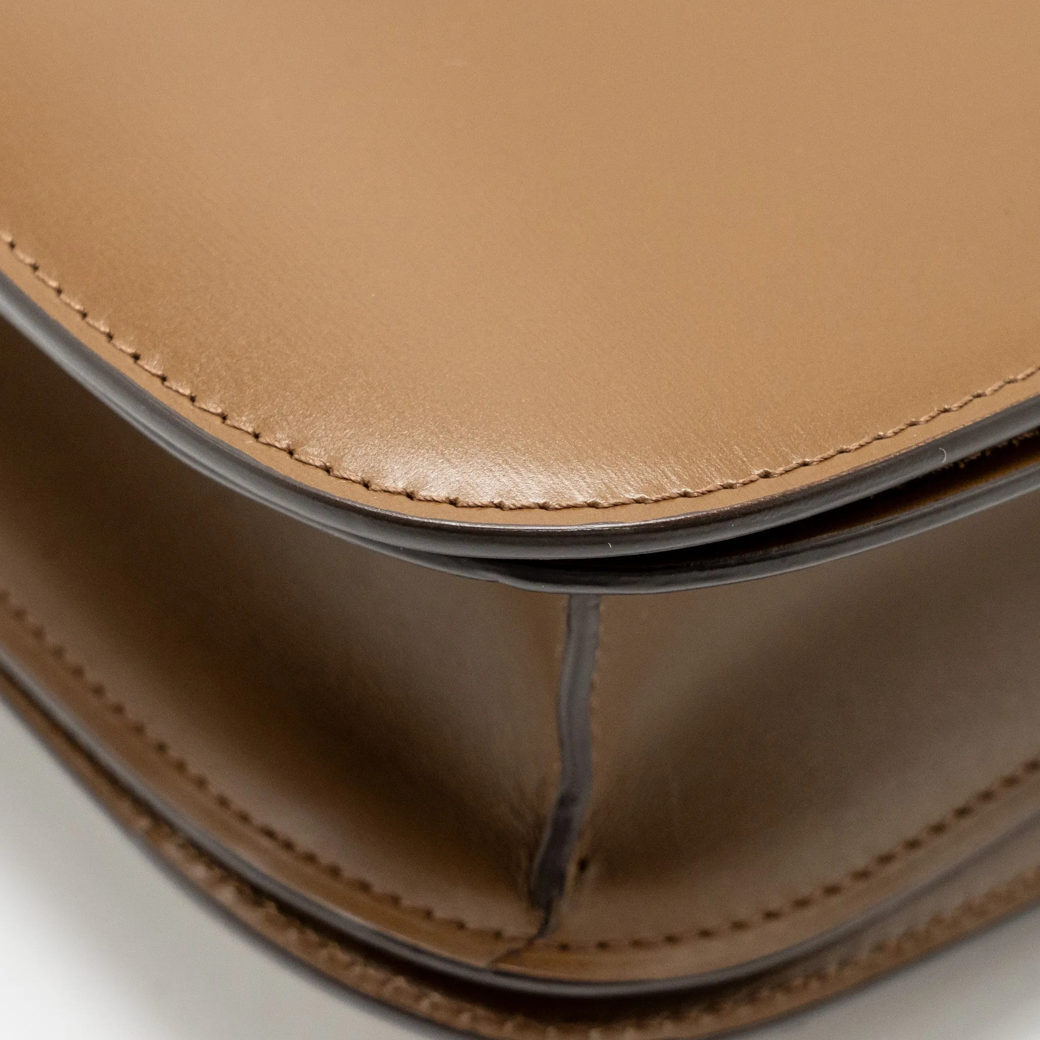 CELINE Medium Classic Box Bag Calfskin Caramel GHW