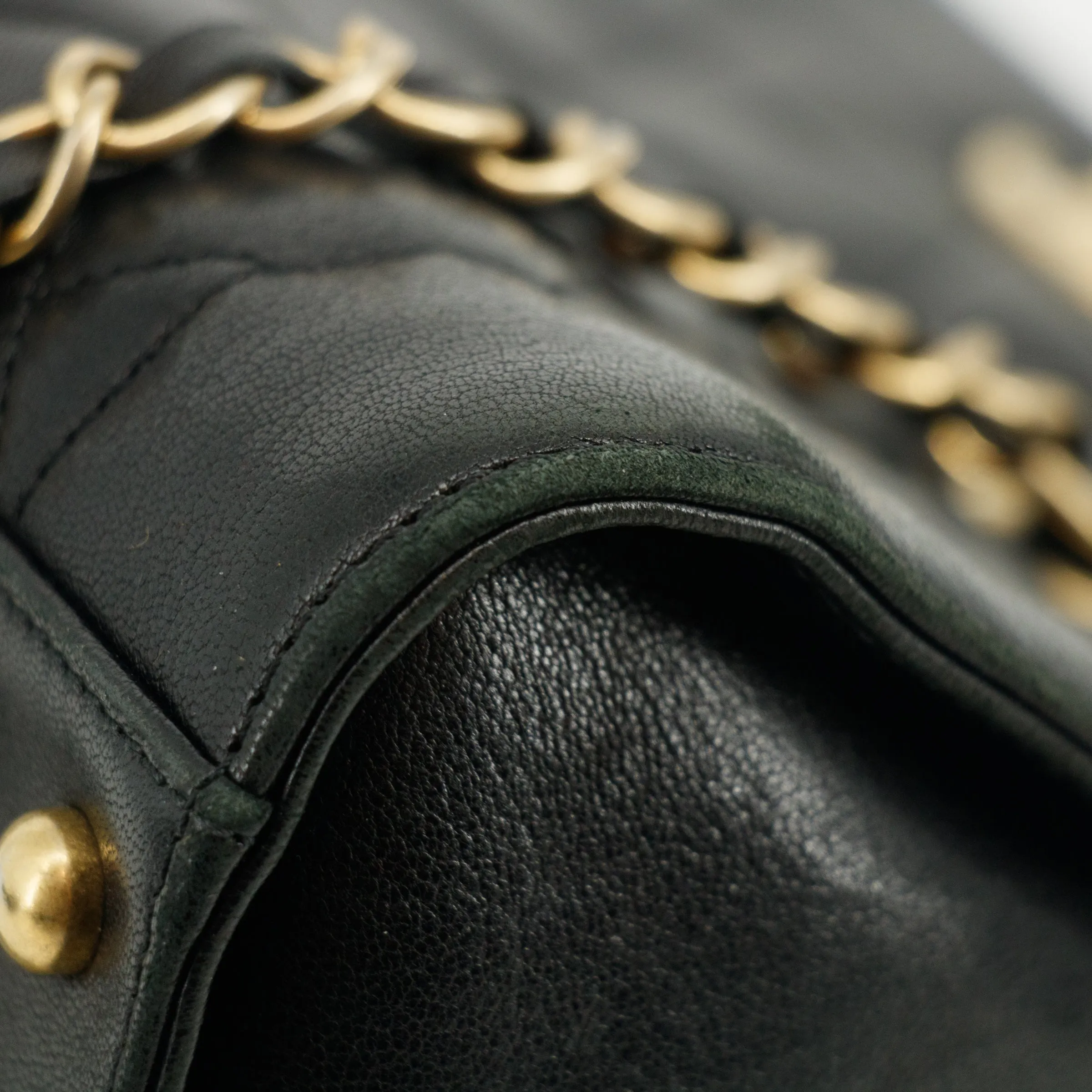 Chanel Matelasse Black Lambskin Shoulder Bag Gold Hardware #2864