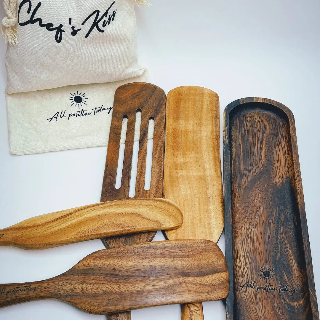 Chef’s Kiss Wooden Spurtles Set