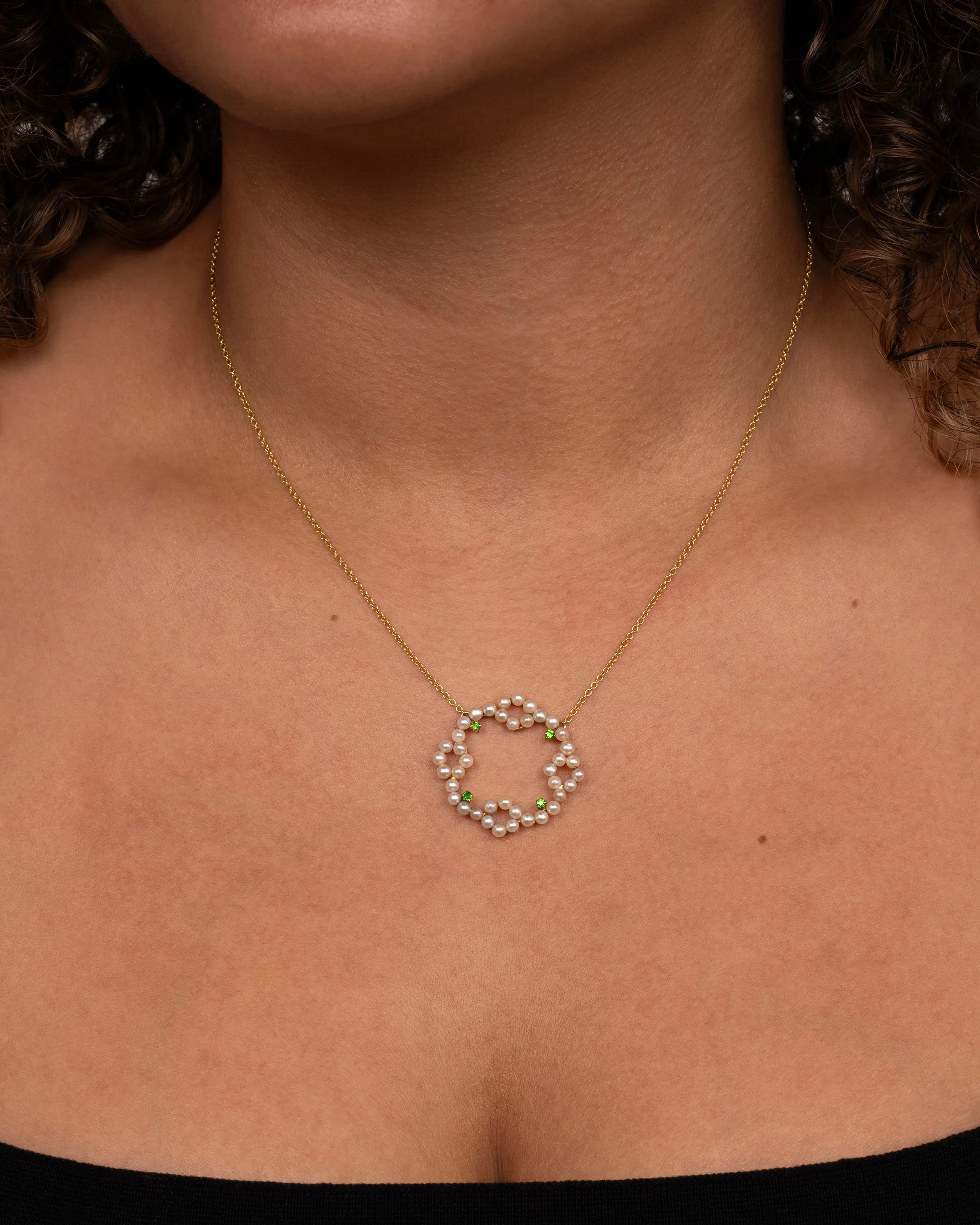 Circlet Pendant Necklace