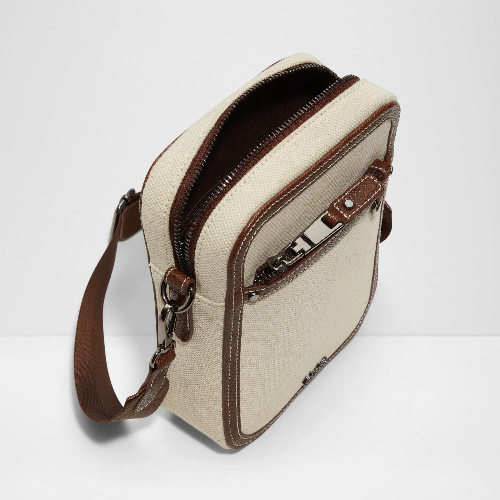 Clublife / Cross Body