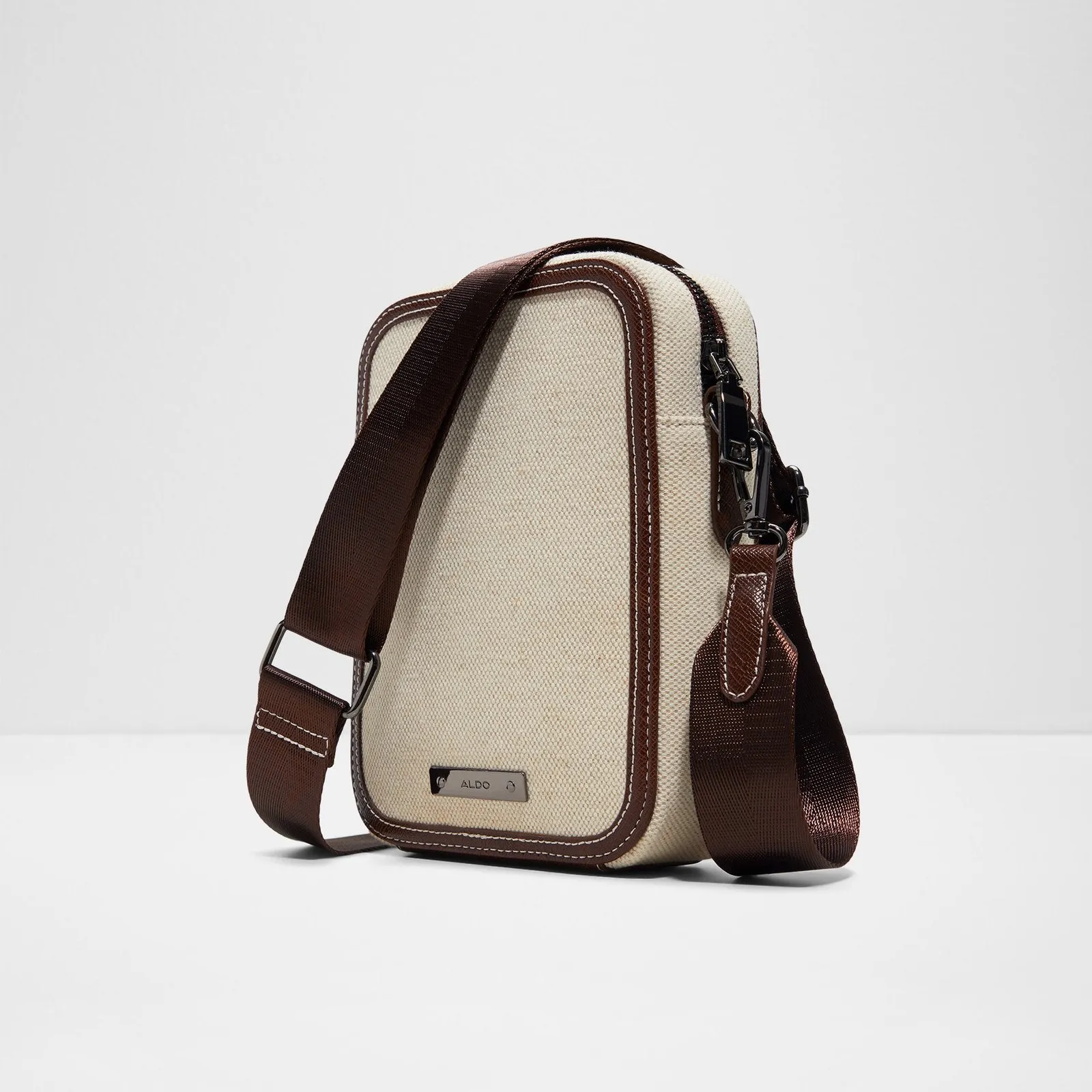 Clublife / Cross Body