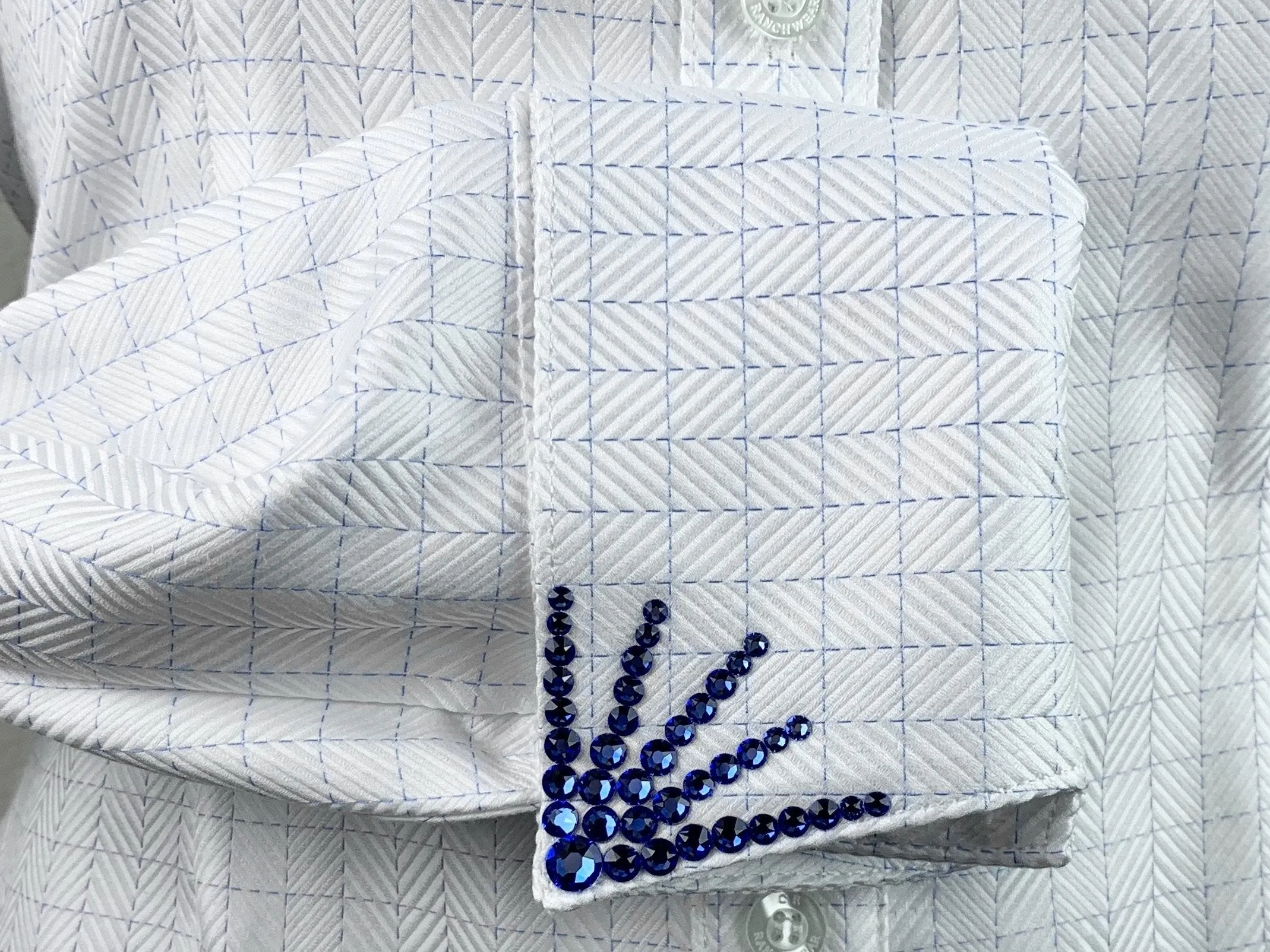 CR Special White with Royal Box Italian Cotton
