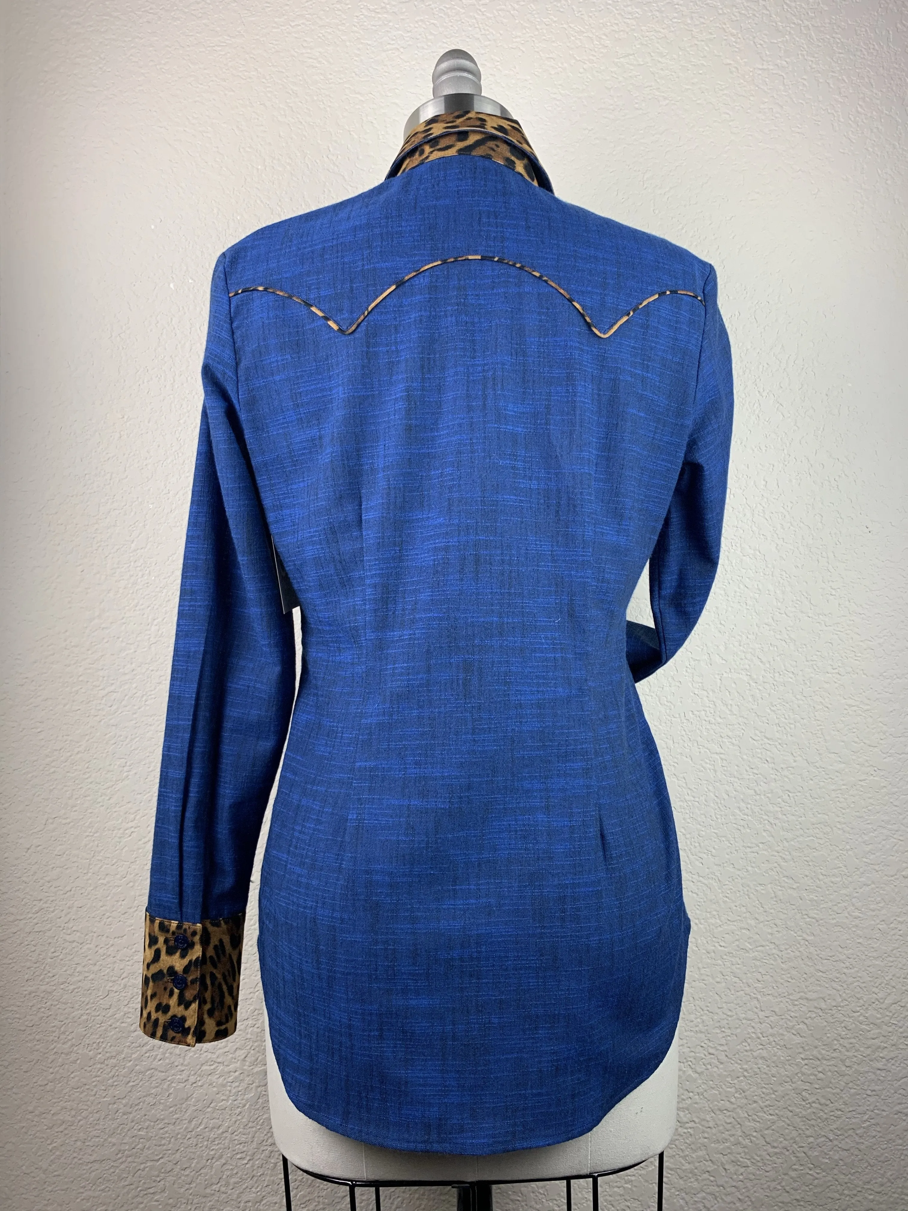 CR Western Pro Wild About Leopard Deep Indigo