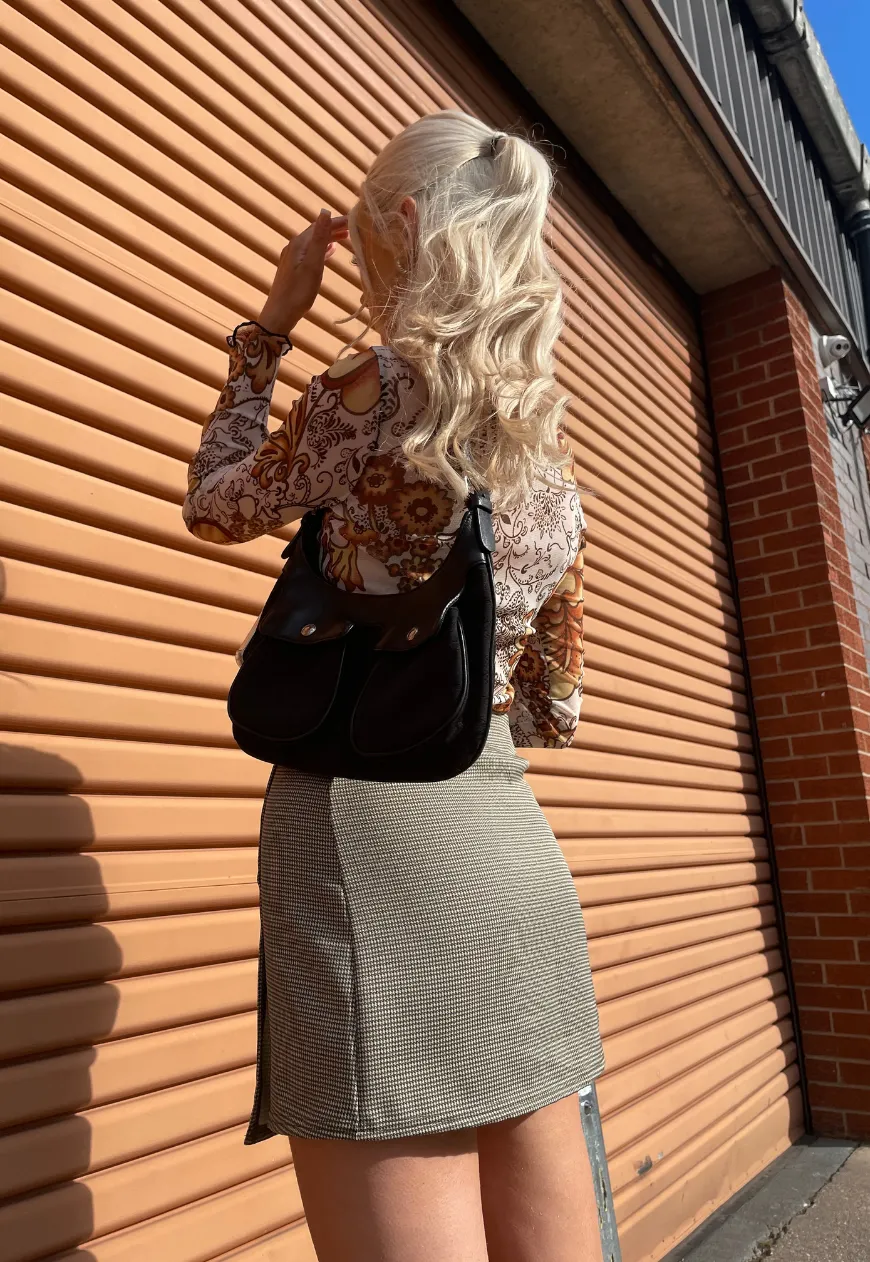 CREAM DOGTOOTH WRAP SKIRT *1ST GENERATION*