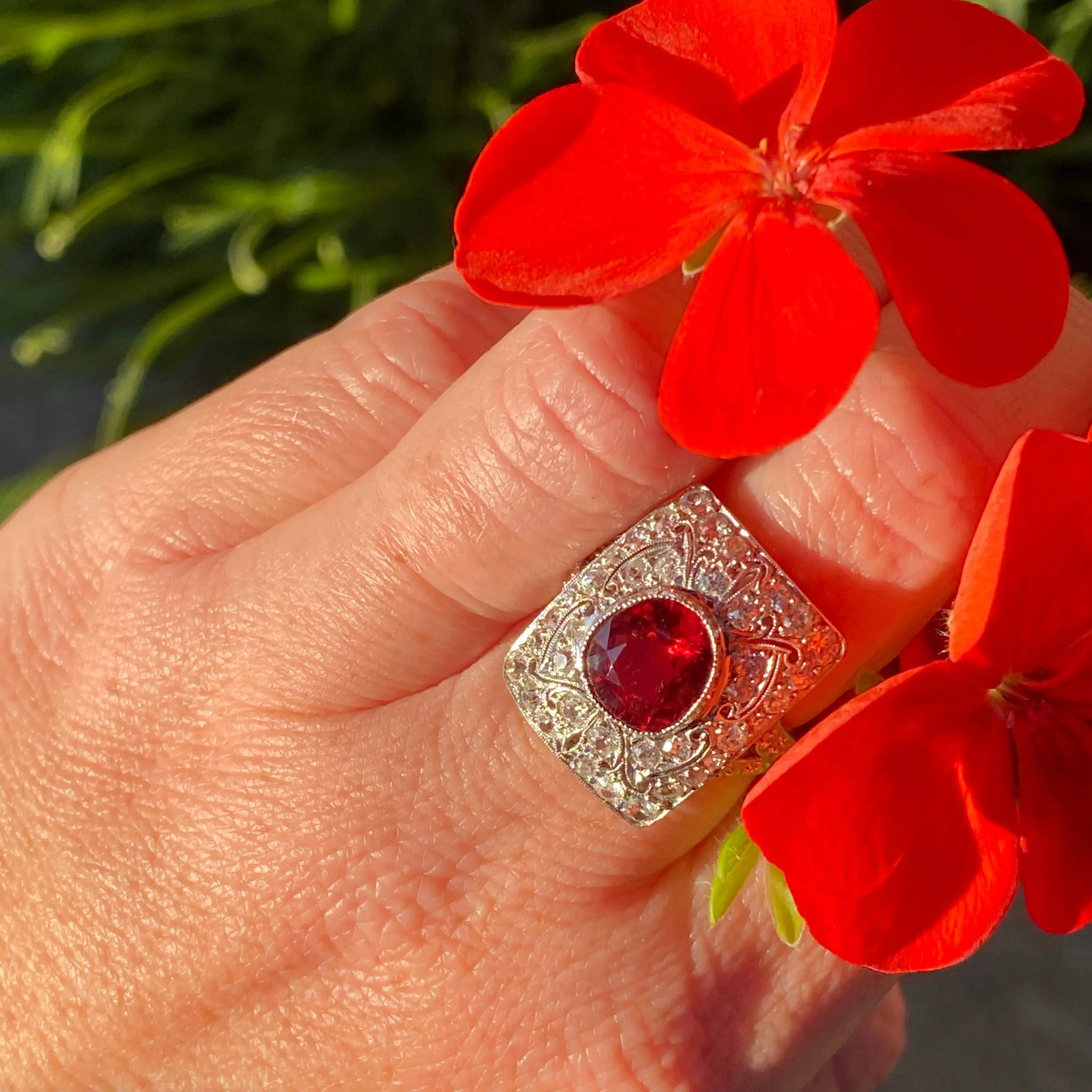 Edwardian Burmese Spinel Ring