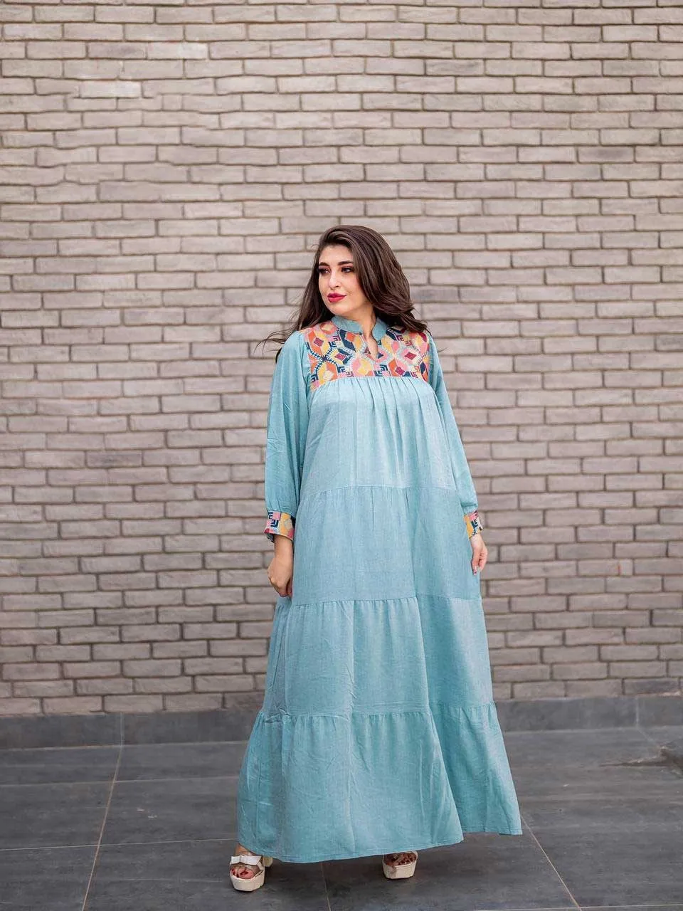 Elegant abaya
