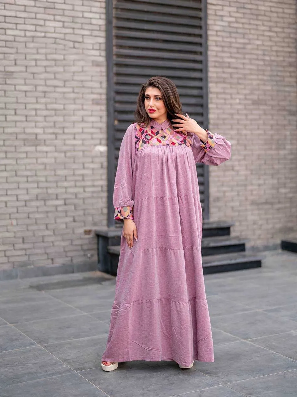 Elegant abaya