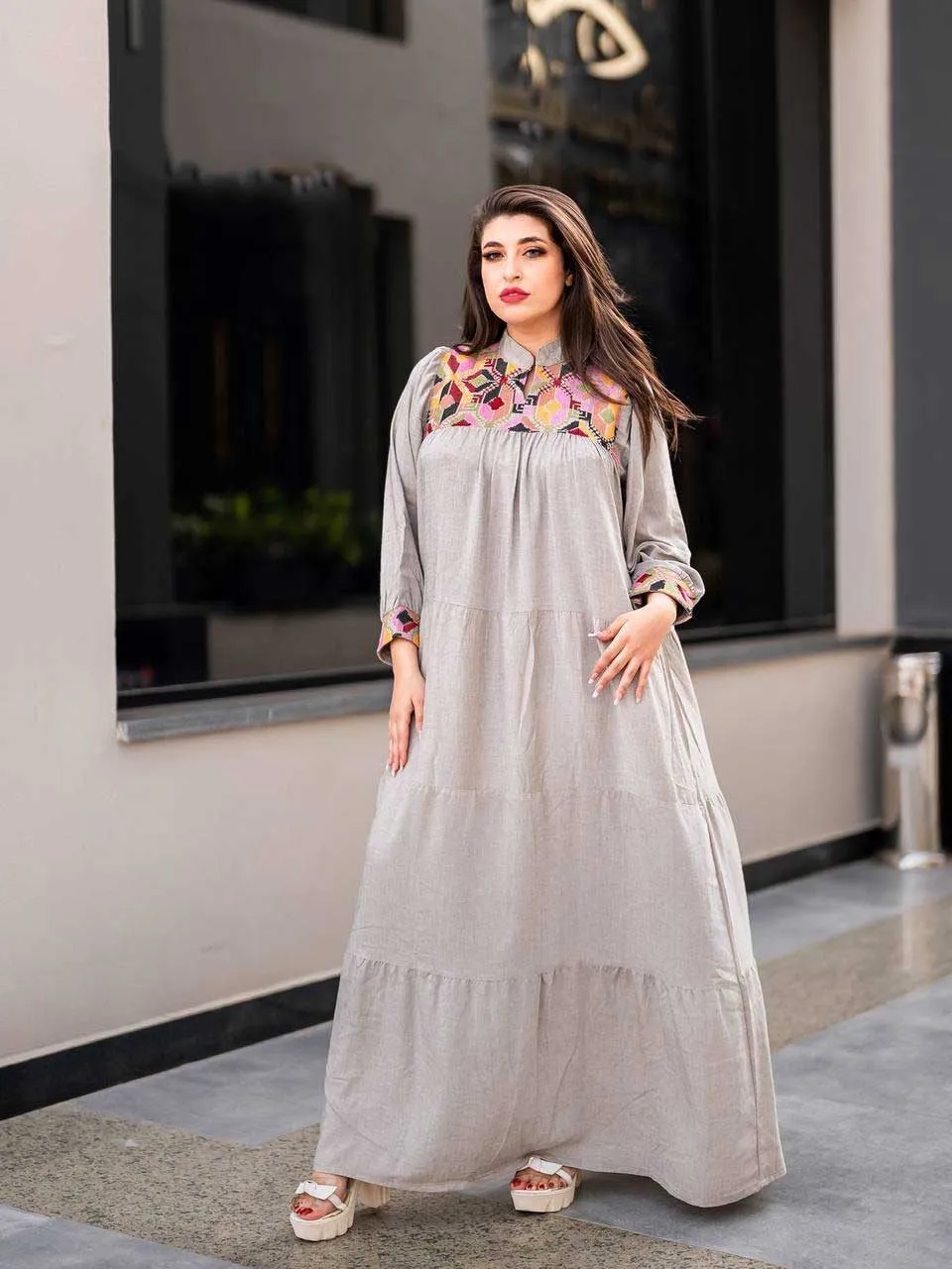 Elegant abaya