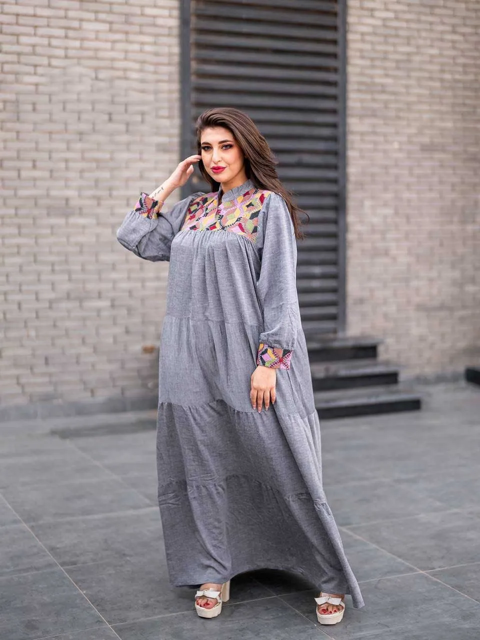 Elegant abaya