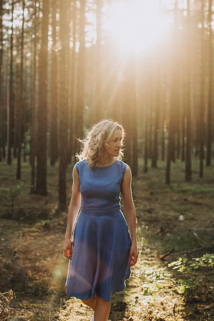 Elegant Sleeveless Linen Sundress