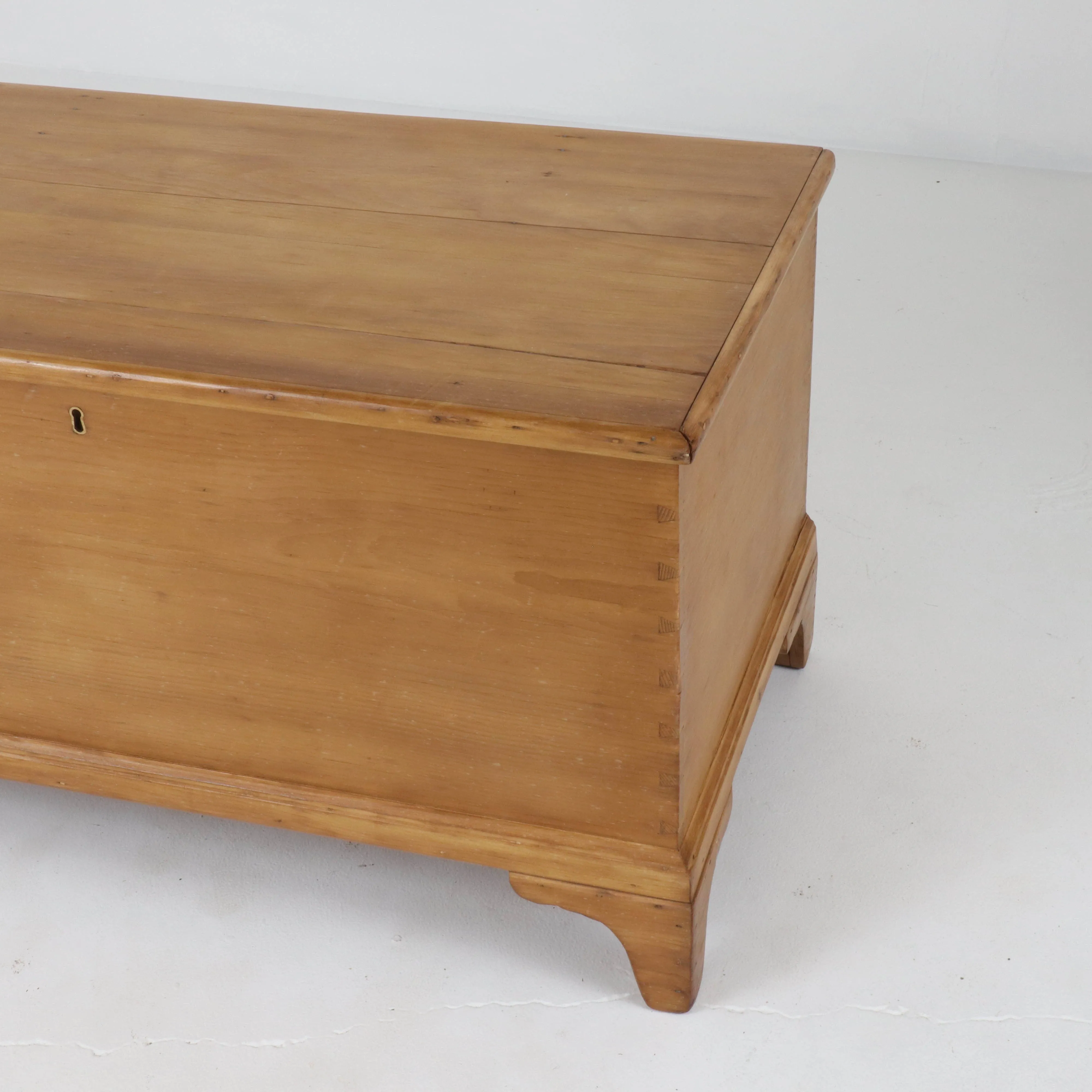 English Antique Bracket Foot Pine Blanket Box c1880