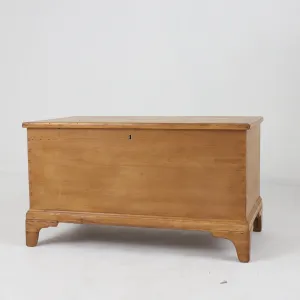 English Antique Bracket Foot Pine Blanket Box c1880