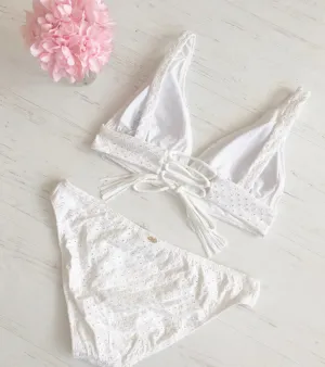 EYELET BASIC FULL BOTTOM