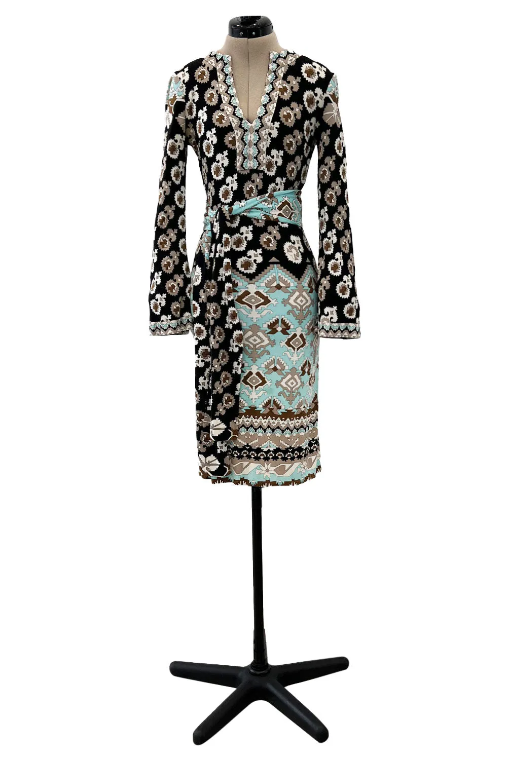 Fantastic 1970s Leonard Turquoise & Tan Fashion Silk Jersey Dress w Matching Tie Belt