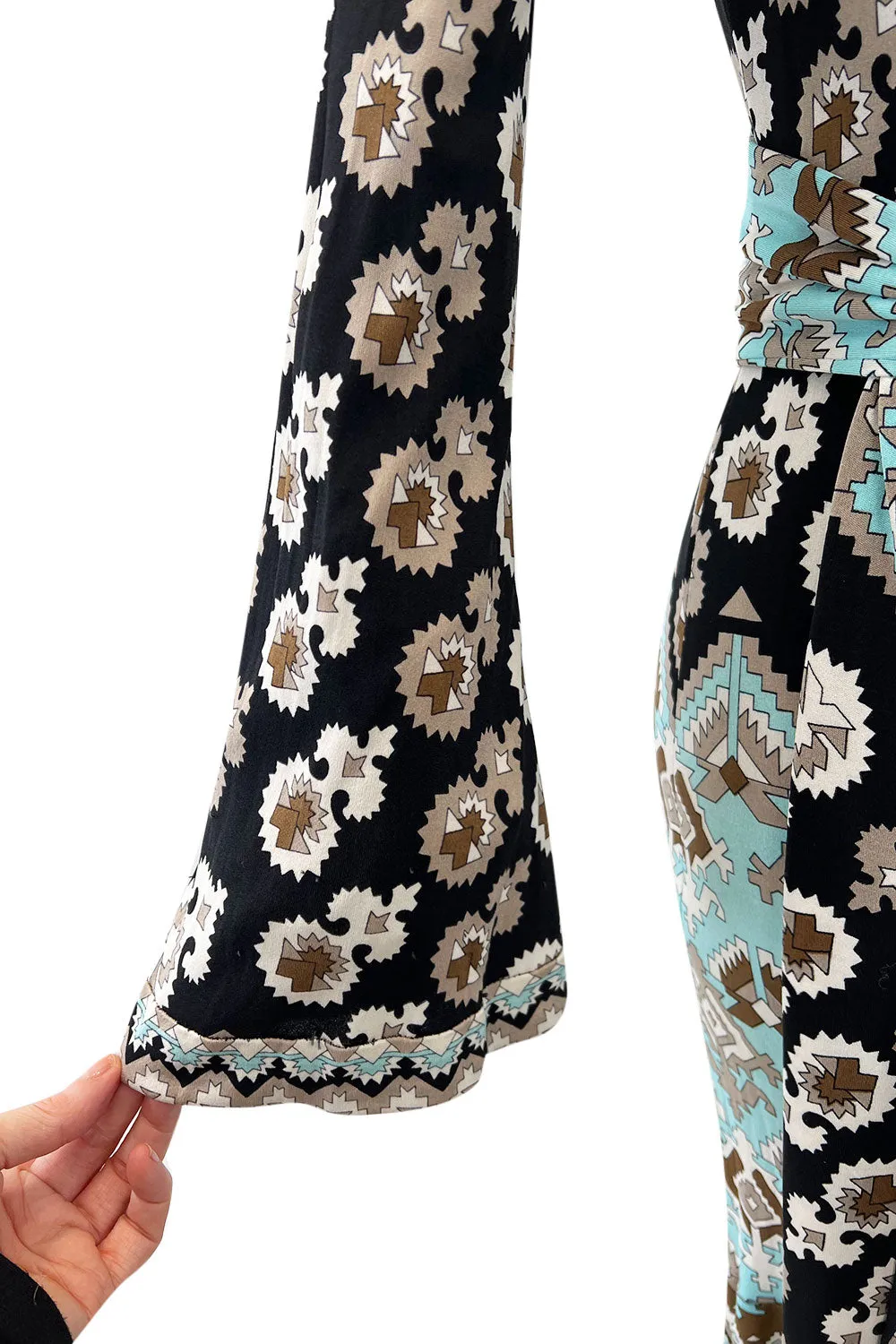 Fantastic 1970s Leonard Turquoise & Tan Fashion Silk Jersey Dress w Matching Tie Belt