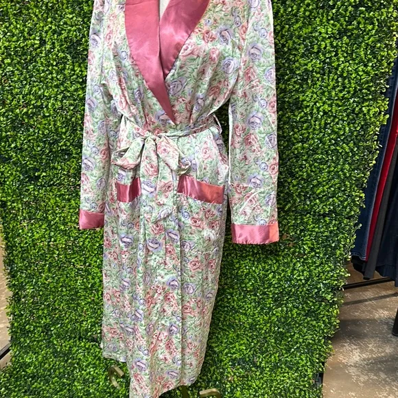 Floral Satin Robe with Pink Trim
