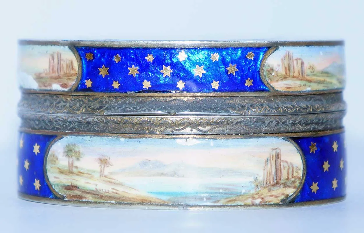 French Louis XVI Gilt Silver and Enamel Snuff Box