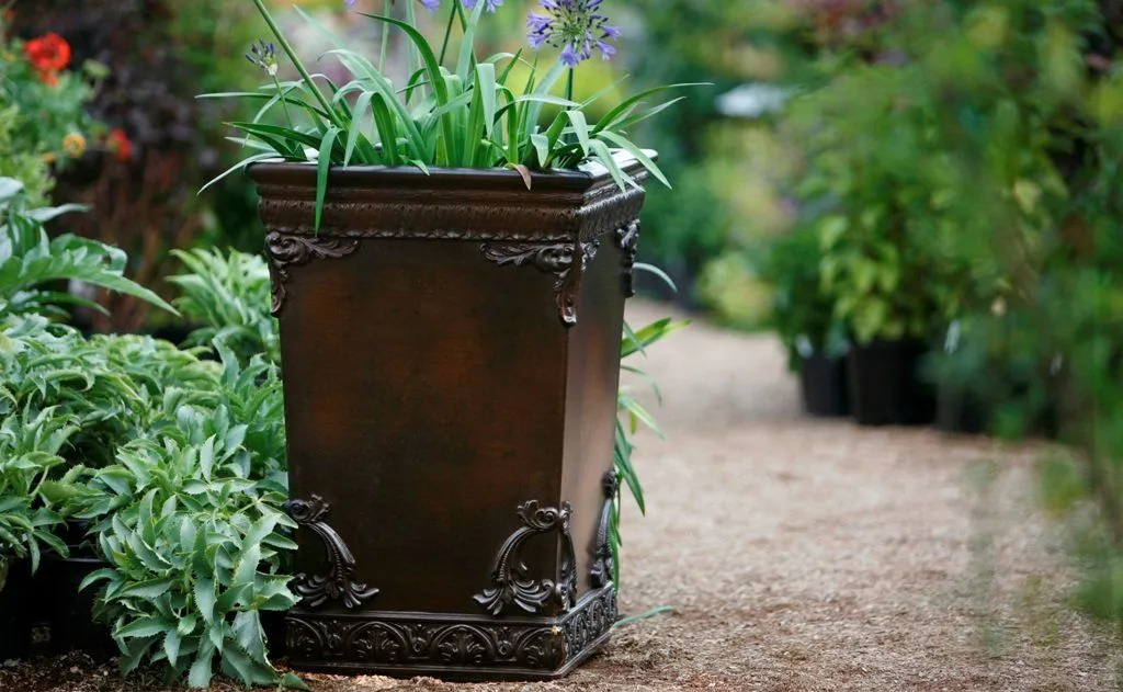 Gardenstone Emilia