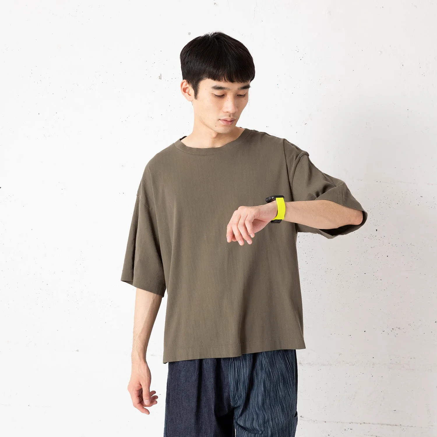 GRAMAS | グラマス　NEON Watchband for Apple Watch (45/44/42mm)