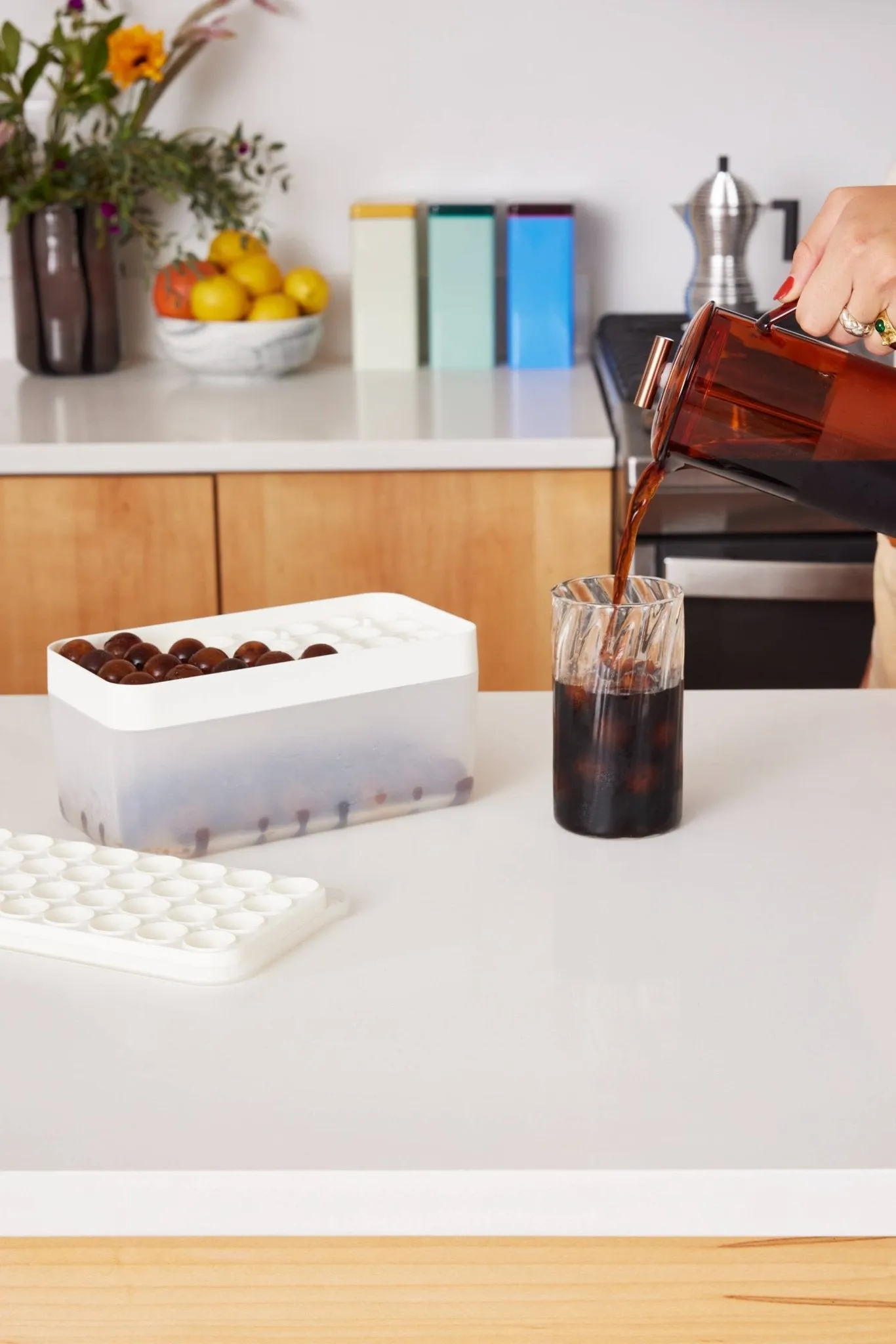 Ice Ball Box - Silicone Ice Tray & Ice Storage