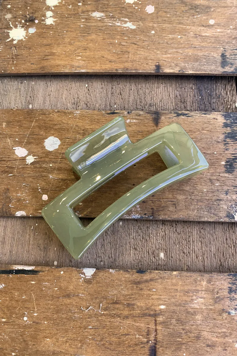 June Glassy Hair Claw