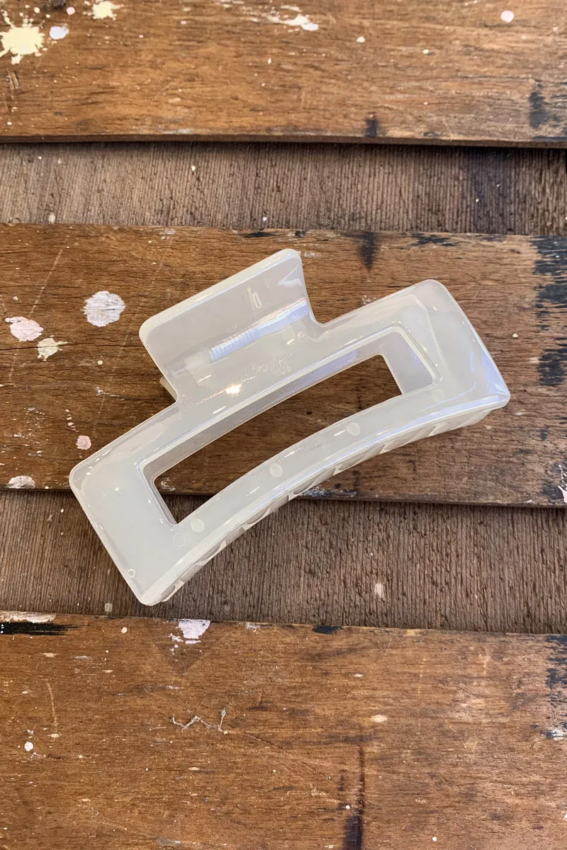 June Glassy Hair Claw