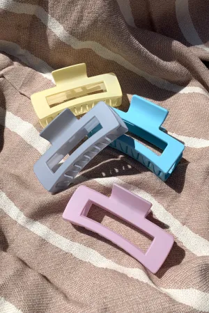 June Matte Hair Claw