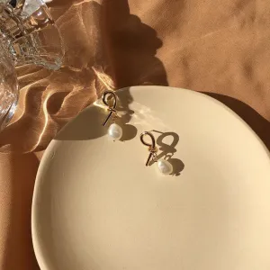 Knot Pearl Earrings