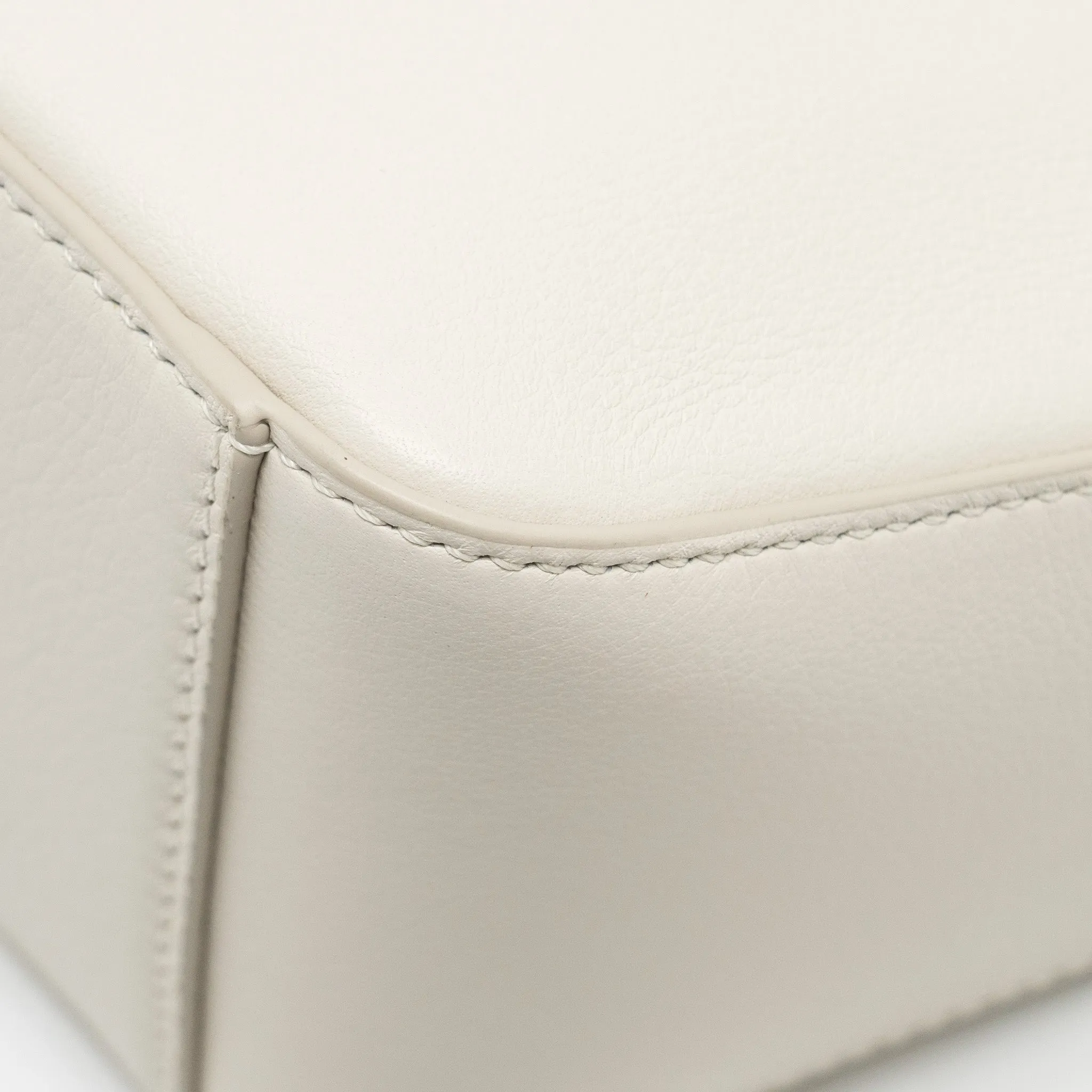 Loewe Mini Hammock Hobo Classic Calfskin White SHW