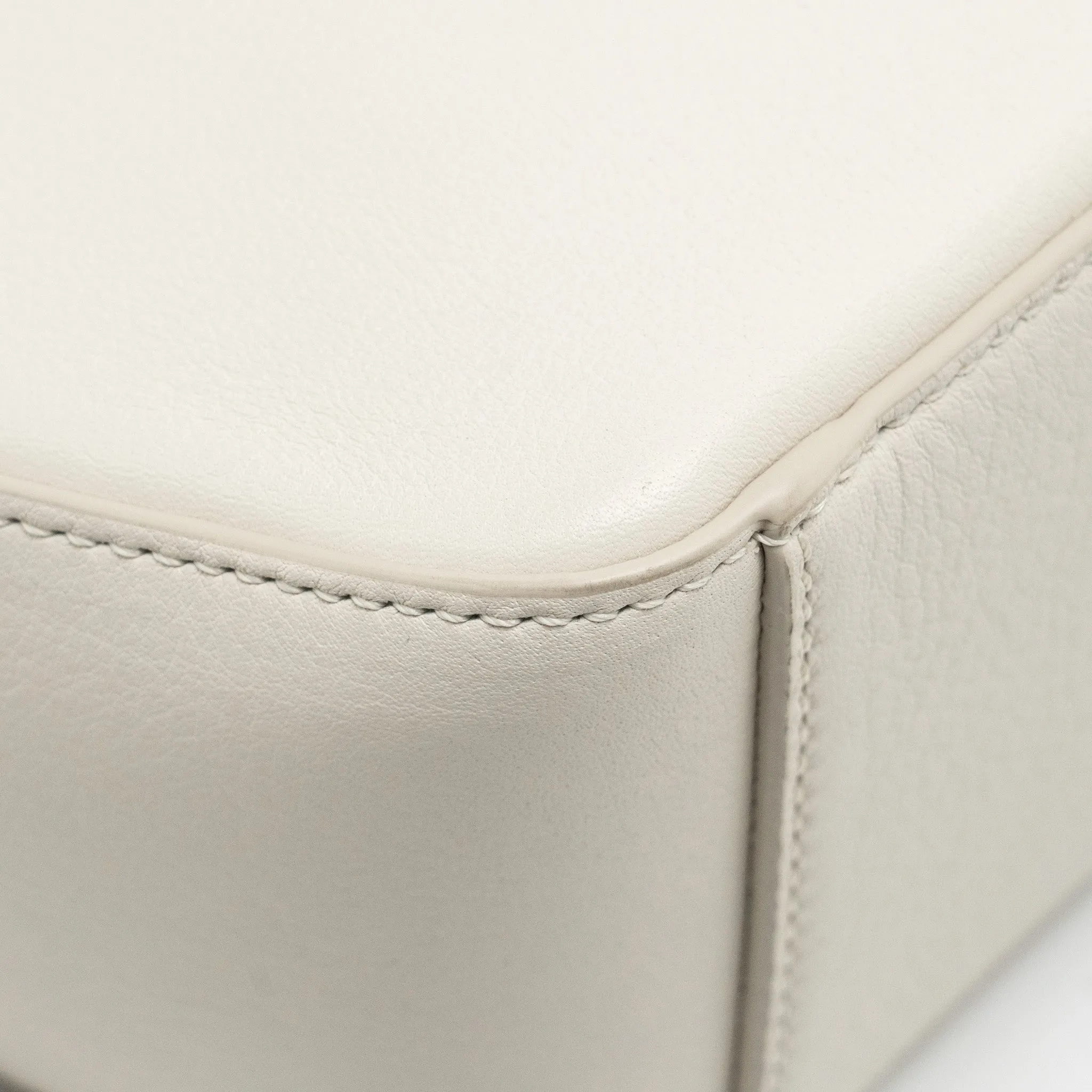 Loewe Mini Hammock Hobo Classic Calfskin White SHW