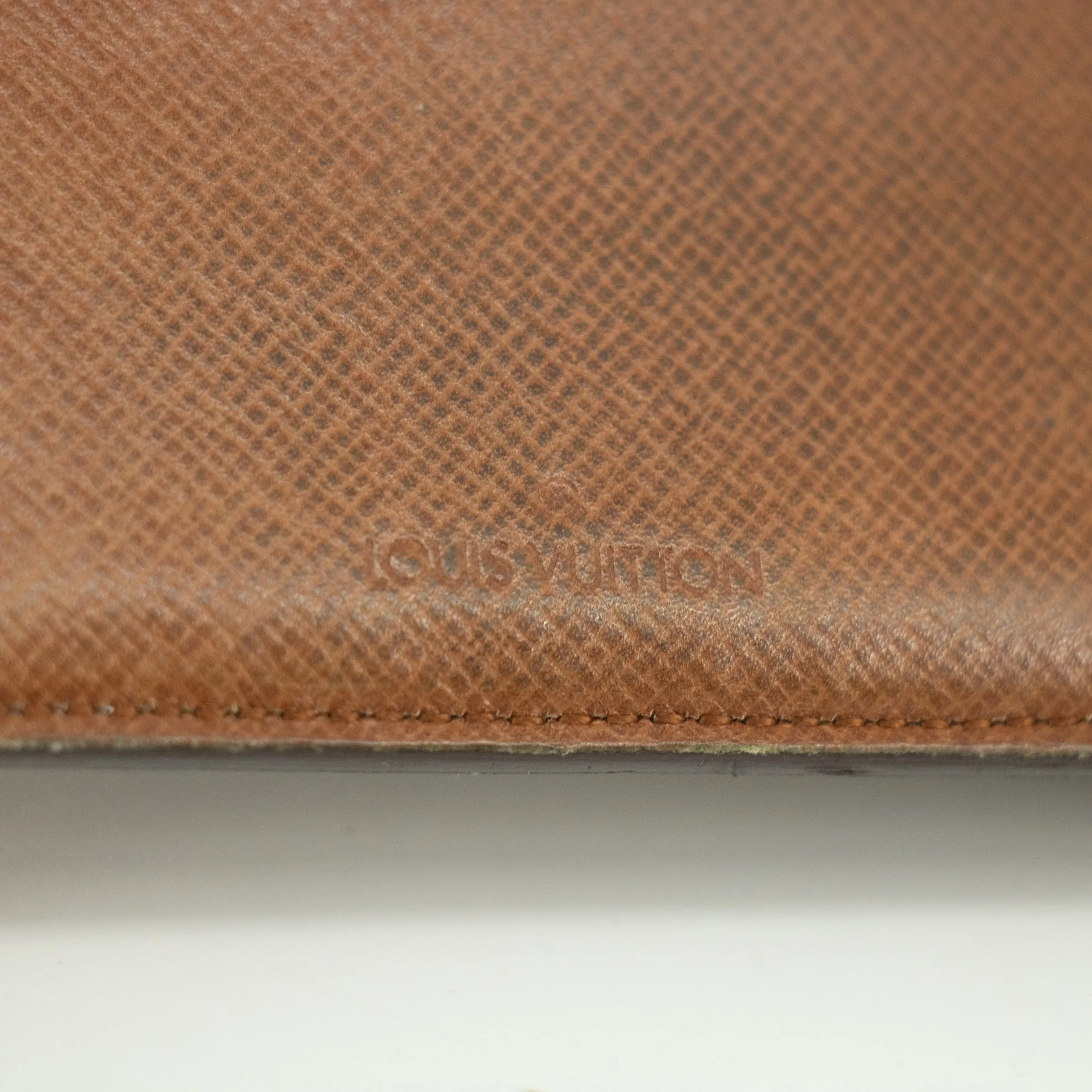 Louis Vuitton Monogram Canvas Bifold Wallet  #2000